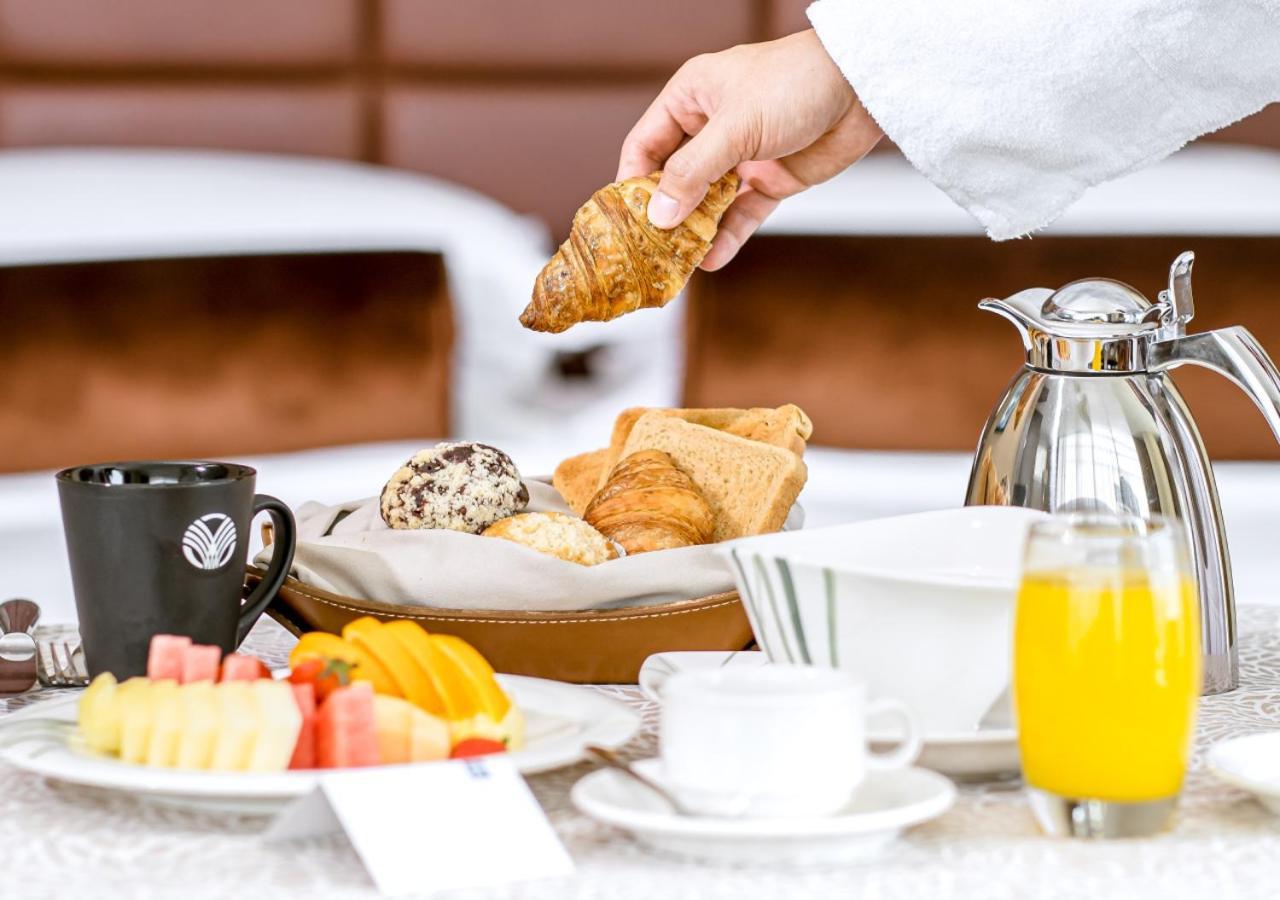 多哈罗塔纳城市中心酒店 外观 照片 Room service