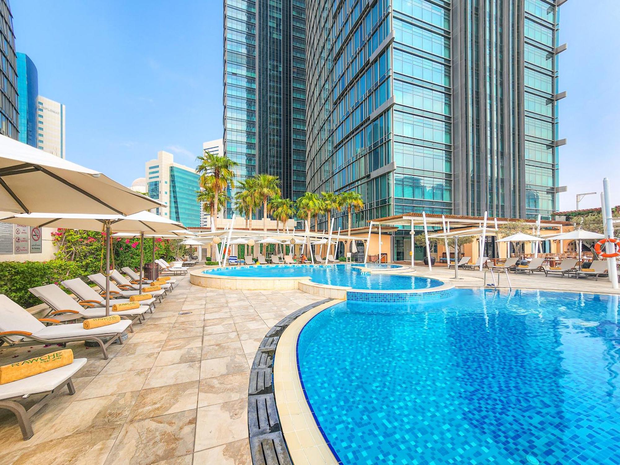 多哈罗塔纳城市中心酒店 外观 照片 The swimming pool at the hotel